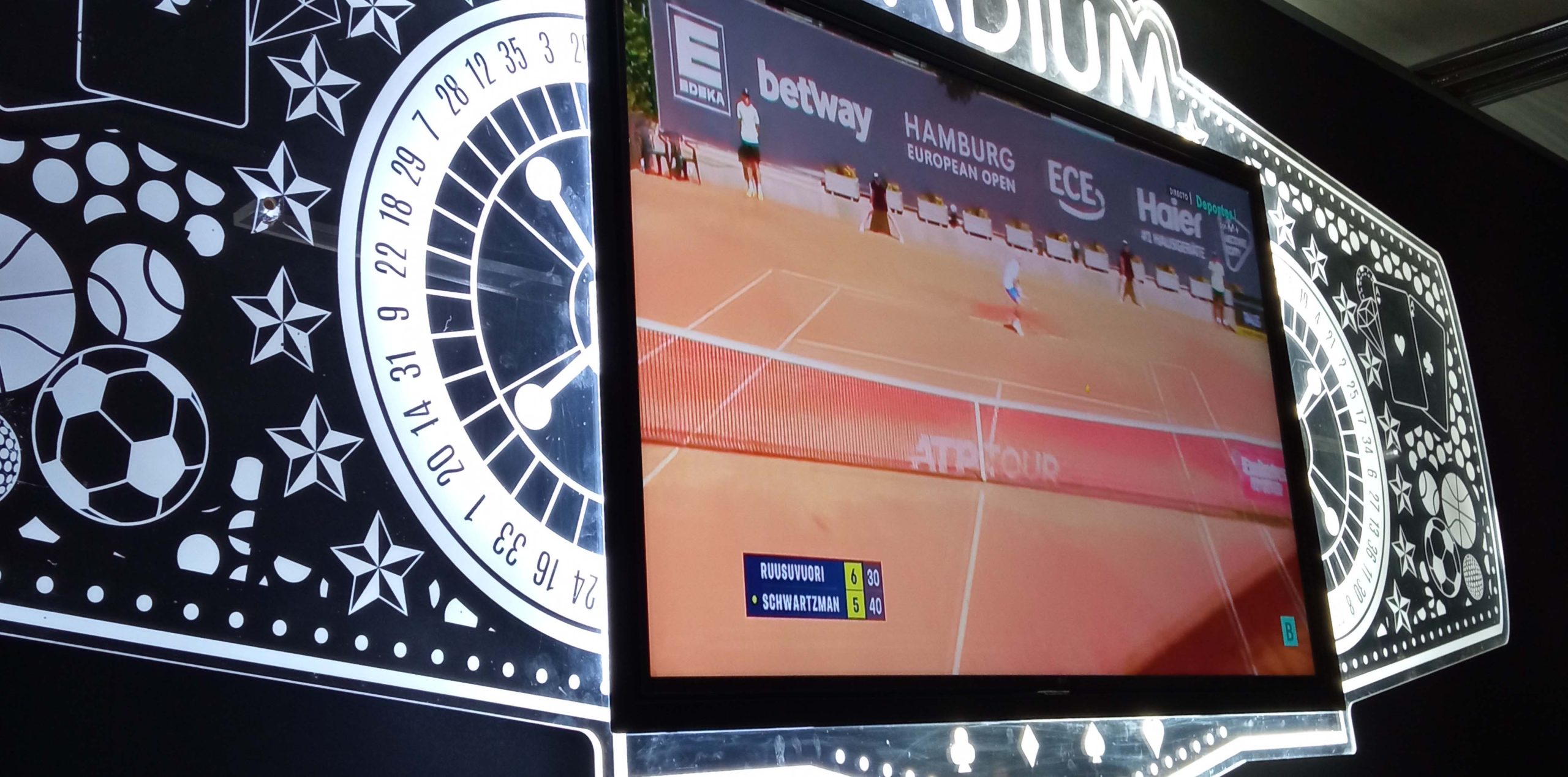 servicios-2-home-stadium-sports-bar-salones-de-juego-www.stadiumsports.es